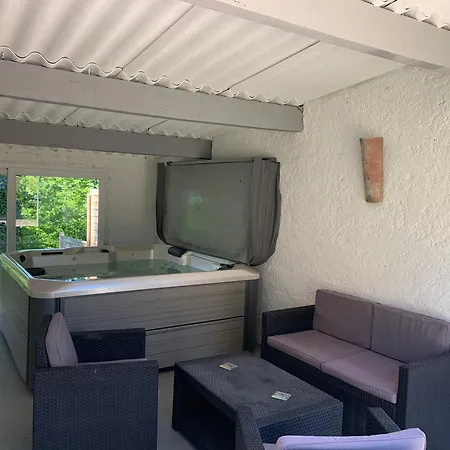 Le Pic Du Midi D'ossau - - Piscine - Jardin Apartment Lescar
